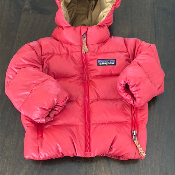 Patagonia red baby Puffer Jacket hi-loft down sweater - Picture 2 of 5